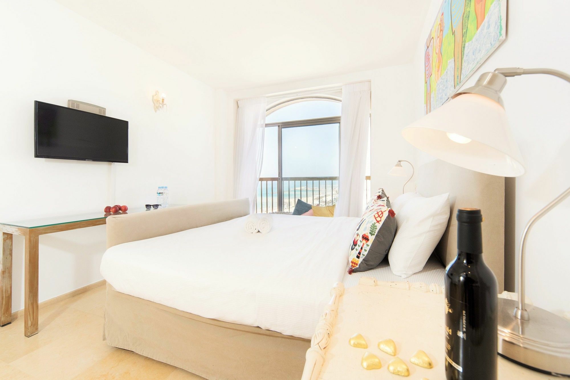 Excellent Beachfront Apt W/ Pool Access By Sea N' Rent Tel Awiw Zewnętrze zdjęcie