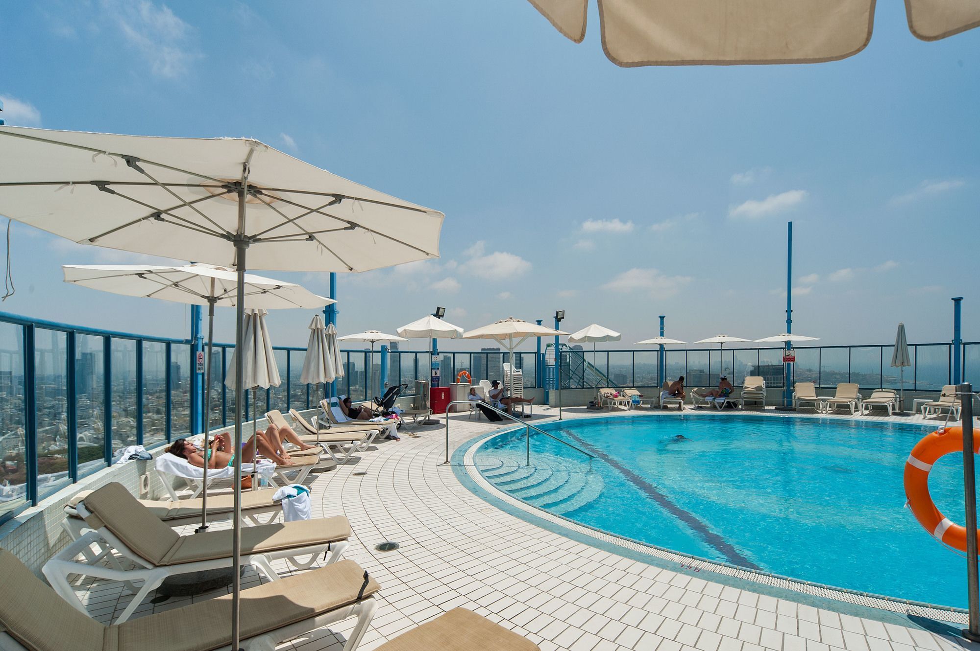 Excellent Beachfront Apt W/ Pool Access By Sea N' Rent Tel Awiw Zewnętrze zdjęcie
